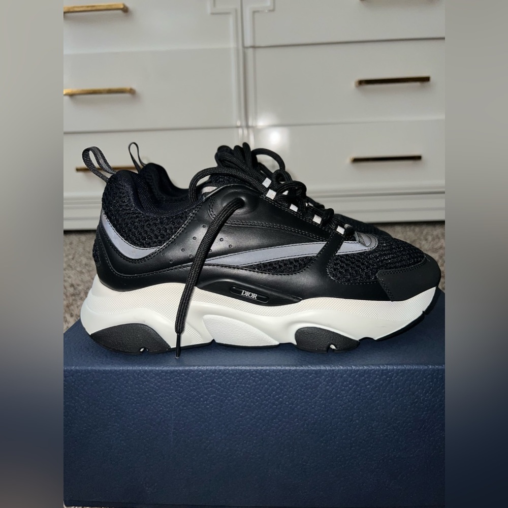 Men’s Dior B22 Sneakers Black Technical Mesh and Calfskin